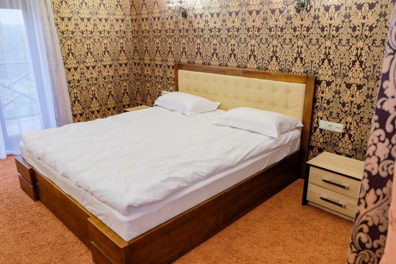 Hotel Оздоровчий Комплекс Гайки Заїзд Провулок Сухий Яр 12 Żytomierz Zewnętrze zdjęcie